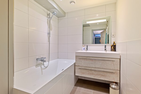 Medium property photo - Rustenburgerstraat 340-1, 1072 HD Amsterdam